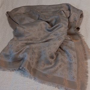 LOUIS VUITTON SILK Gold/Beige Monogram shine SHAWL SCARF WRAP